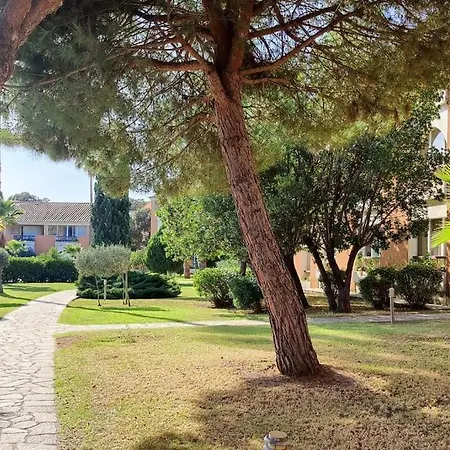 Apartament 4-6 Pers, Piscine Et Proche Mer